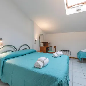 La Perla Hotel